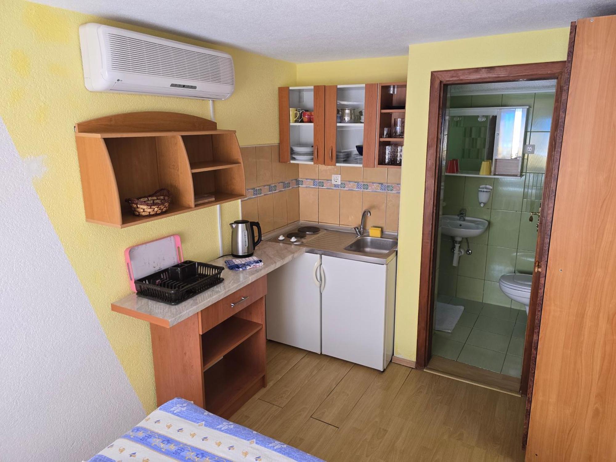 Apartmani Jelena 네움 외부 사진