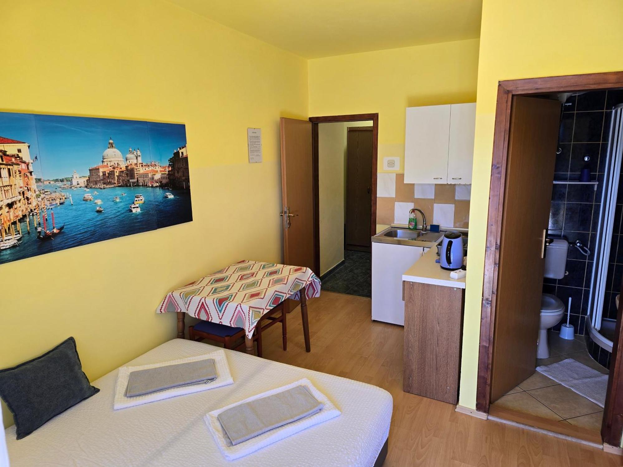 Apartmani Jelena 네움 외부 사진